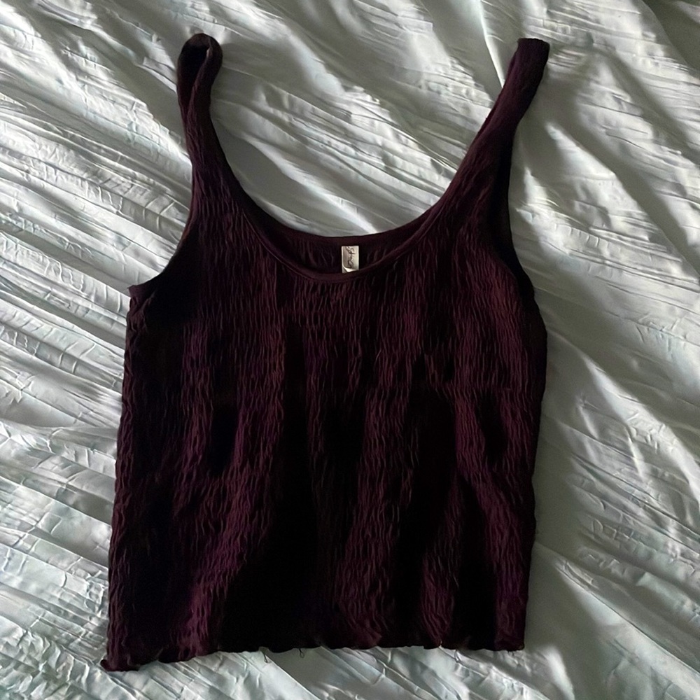 Maroon ribbed tank top